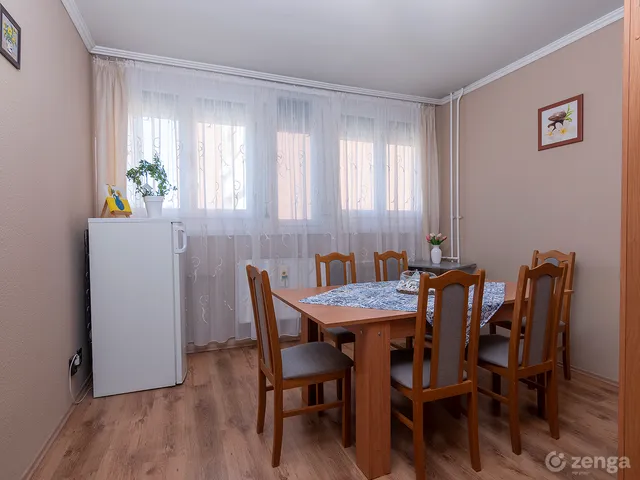 Eladó lakás Szombathely, Derkovits-lakótelep 65 nm