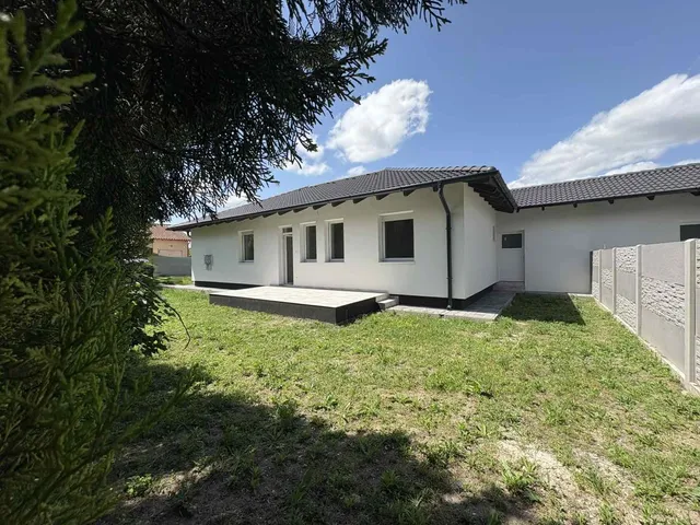 Eladó ház Délegyháza 106 nm
