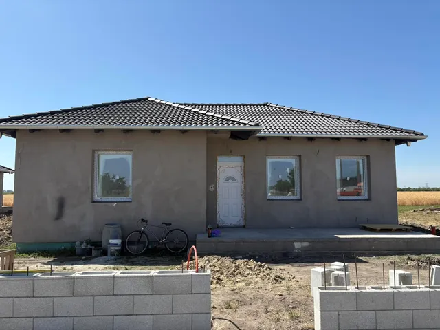 Eladó ház Kiskunlacháza 80 nm