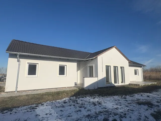 Eladó ház Ráckeve 136 nm