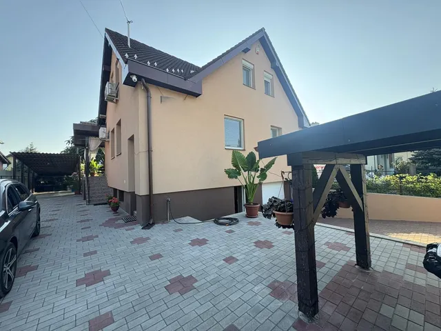 Eladó ház Dunaharaszti, Rákócziliget 163 nm