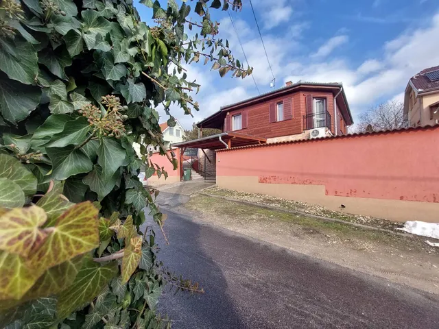 Eladó ház Szigetszentmiklós 200 nm