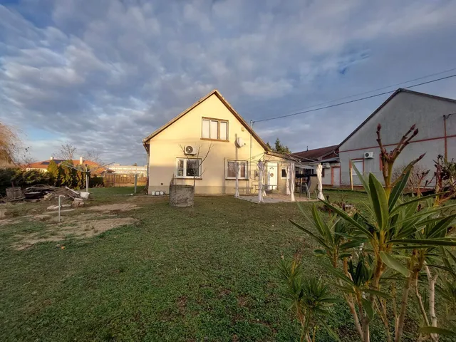 Eladó ház Szigethalom 73 nm