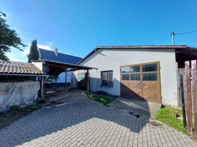 Eladó kereskedelmi és ipari ingatlan Szigetszentmiklós 261 nm