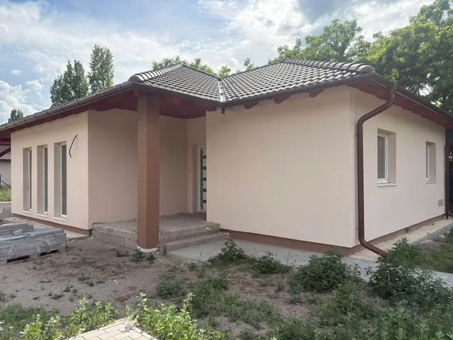 Eladó ház Kiskunlacháza 113 nm