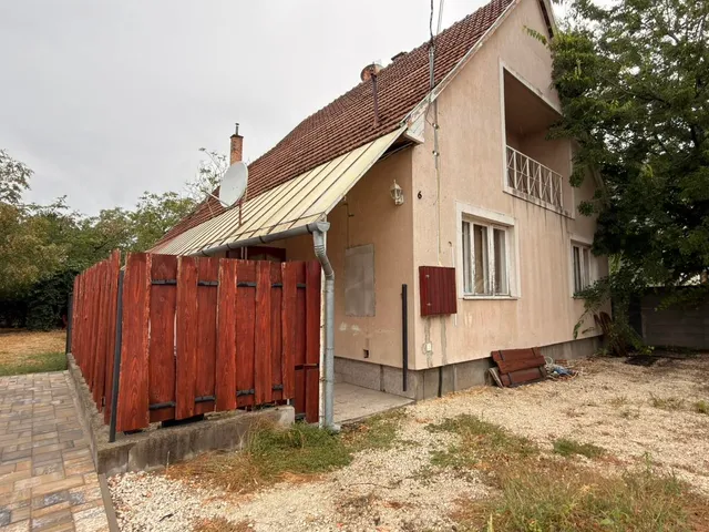 Eladó ház Szigetszentmiklós 194 nm