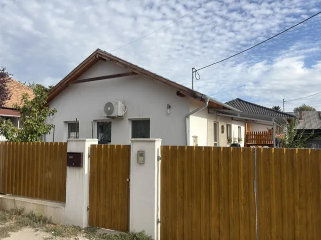Eladó ház Szigethalom 72 nm