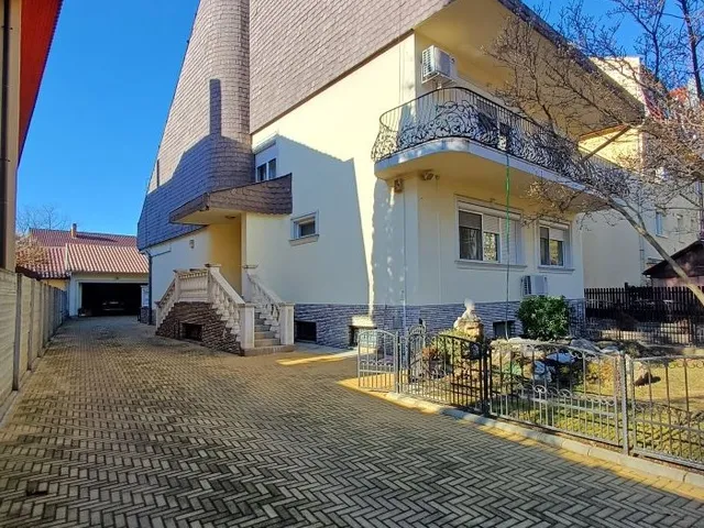 Eladó ház Nyíregyháza, Jósaváros 232 nm