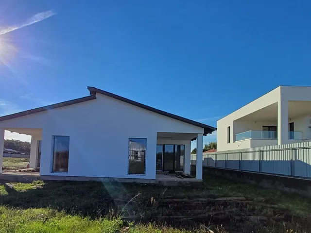Eladó ház Nyíregyháza, Oros 133 nm