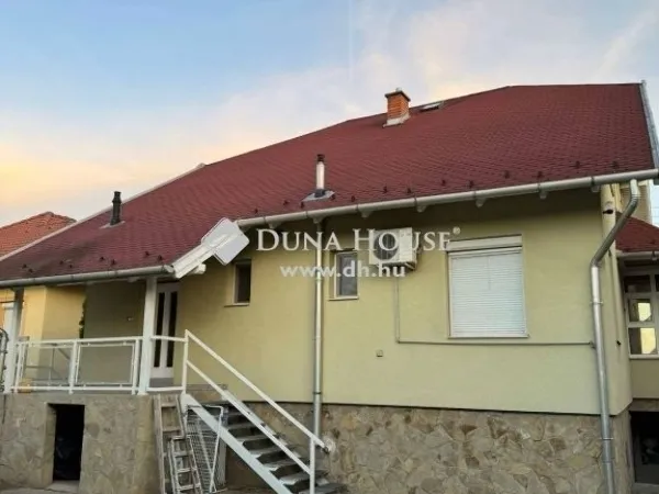 Eladó ház Százhalombatta 176 nm