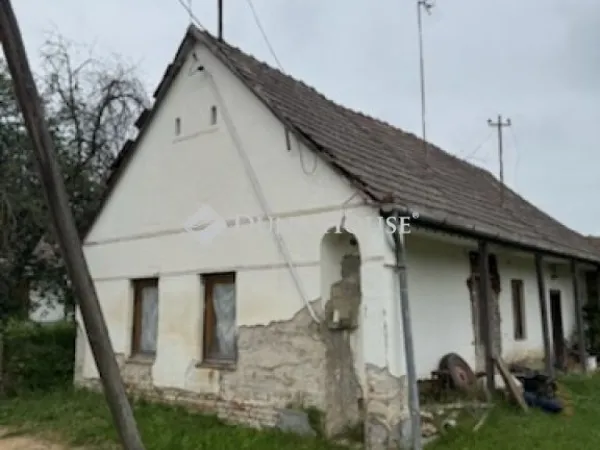 Eladó ház Fiad 58 nm