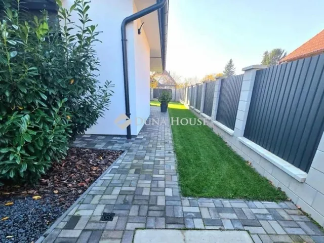 Eladó üdülő és hétvégi ház Siófok 150 nm