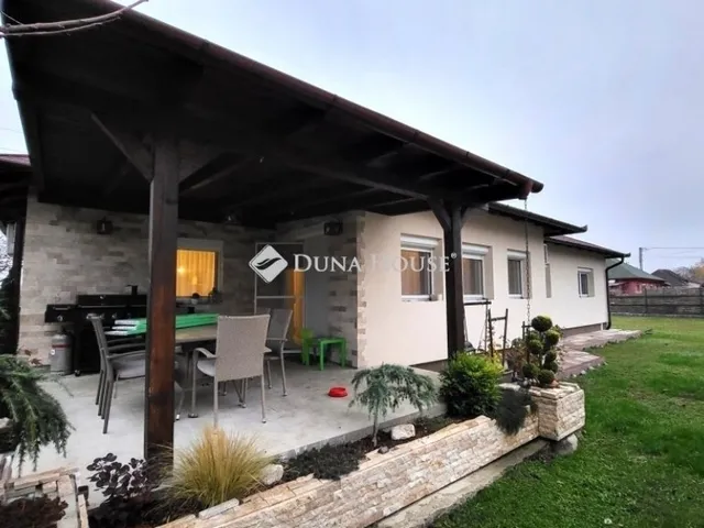 Eladó ház Tárnok 127 nm