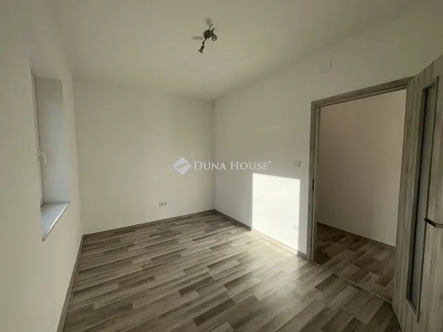 Eladó ház Nagytarcsa 118 nm