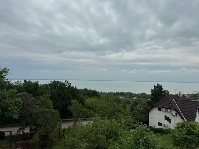 Eladó üdülő és hétvégi ház Balatonalmádi, Öreghegy 70 nm