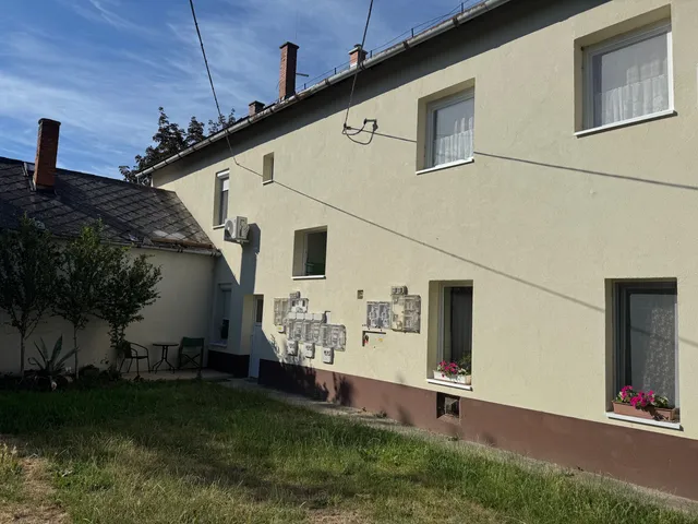 Eladó lakás Balatonalmádi 27 nm