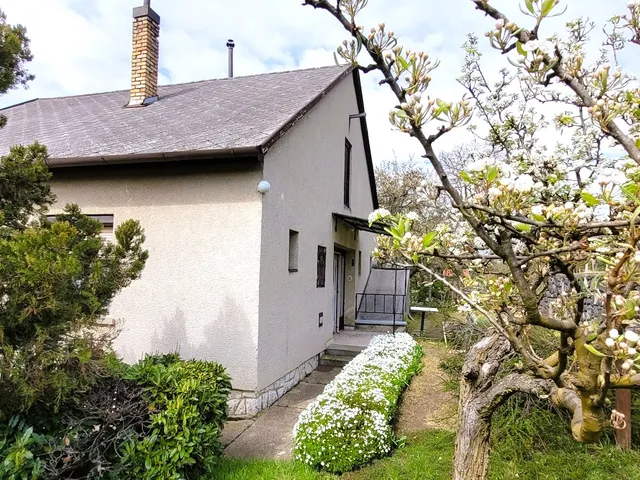 Eladó ház Badacsonytördemic 78 nm