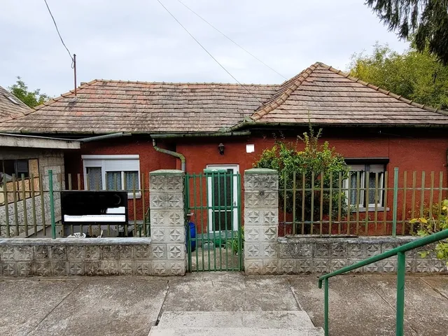 Eladó ház Litér 74 nm
