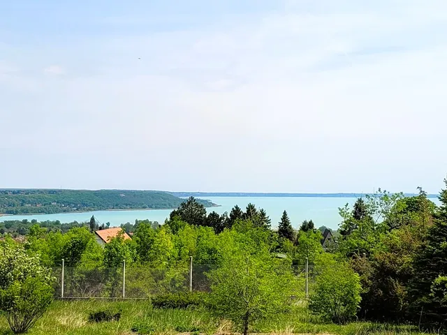 Eladó nyaraló Balatonalmádi, Újhegy 44 nm