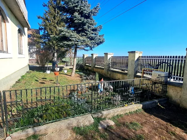 Eladó ház Berhida 135 nm