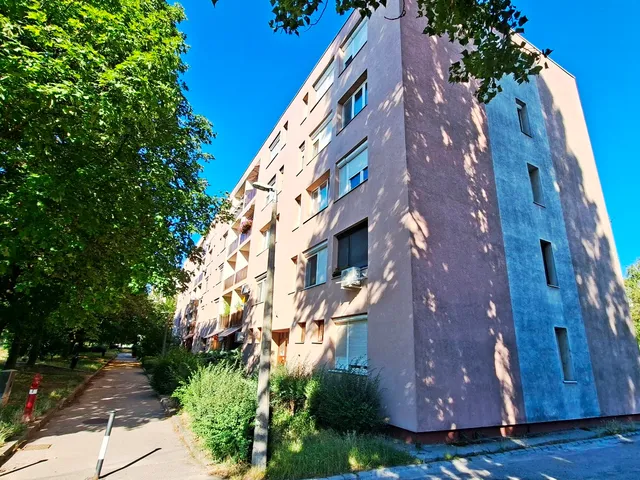 Eladó lakás Székesfehérvár, Búrtelep 54 nm