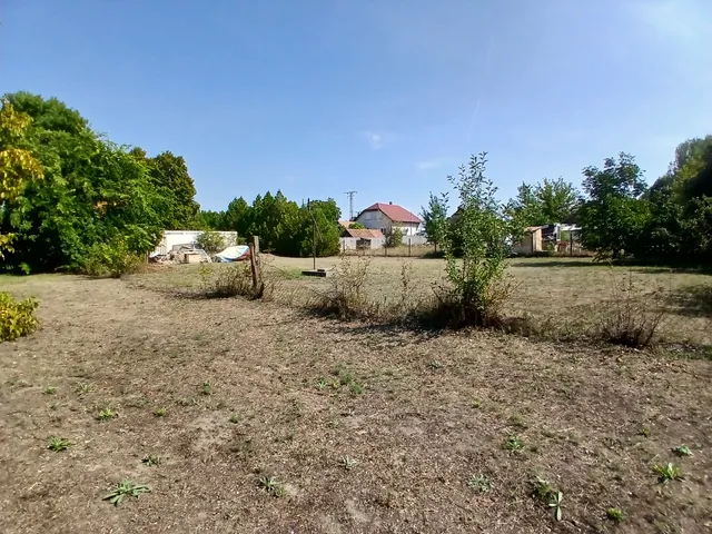 Eladó telek Albertirsa, Orgona utca 1438 nm
