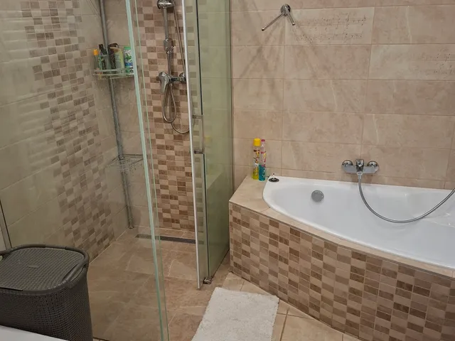 Eladó ház Fertőszentmiklós 130 nm