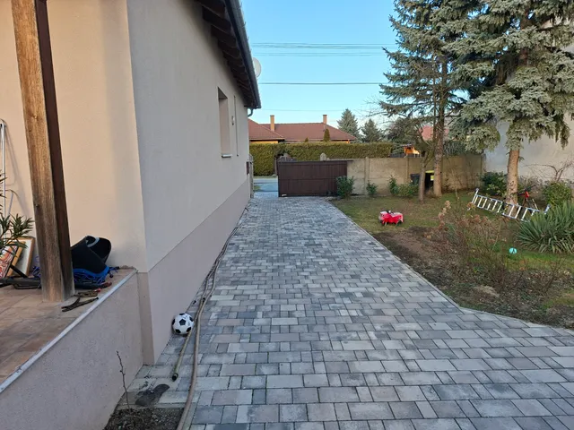 Eladó ház Fertőszentmiklós 130 nm