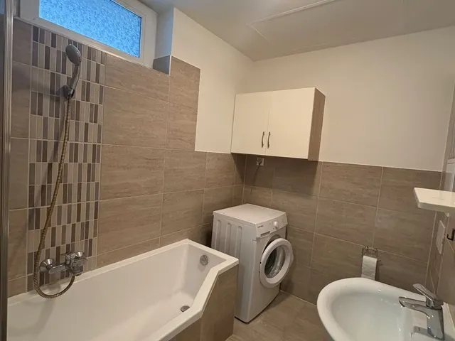 Kiadó lakás Sopron, Aranyhegy, Faller Jenő utca 36 nm