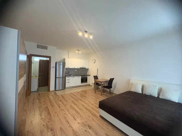 Kiadó lakás Sopron, Aranyhegy 36 nm