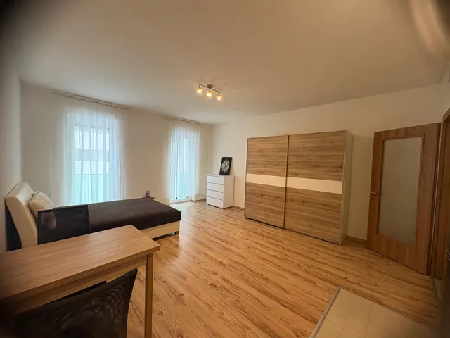 Kiadó lakás Sopron, Aranyhegy, Faller Jenő utca 36 nm