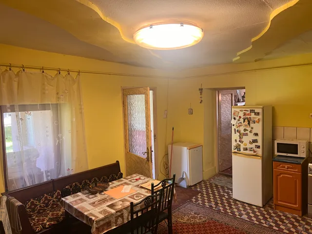 Eladó ház Kömlőd 120 nm