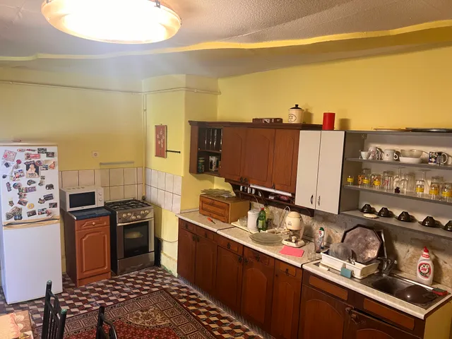 Eladó ház Kömlőd 120 nm