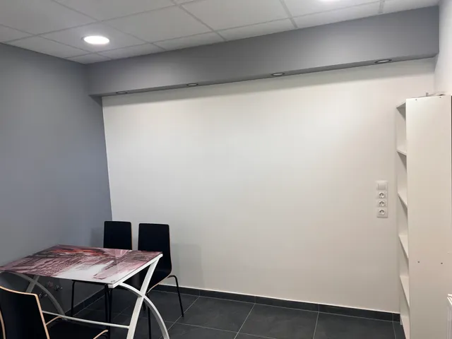 Kiadó kereskedelmi és ipari ingatlan Tatabánya, Újváros 15 nm