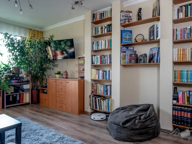 Eladó lakás Budapest XVIII. kerület, Alacskai úti lakótelep 69 nm