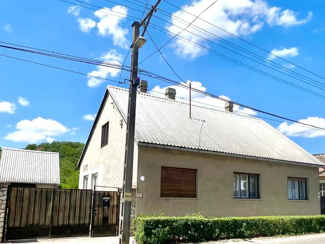 Eladó ház Dunaszekcső 120 nm