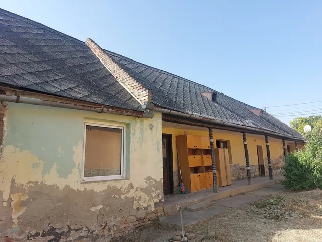 Eladó ház Kocsola 77 nm