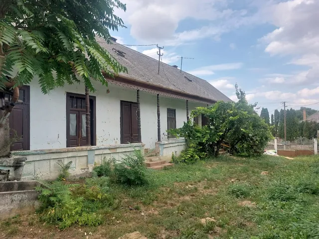 Eladó ház Gölle 85 nm