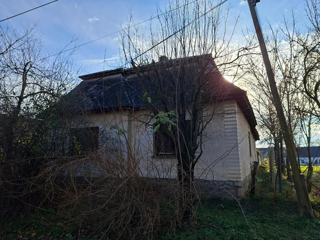 Eladó ház Szakcs 99 nm