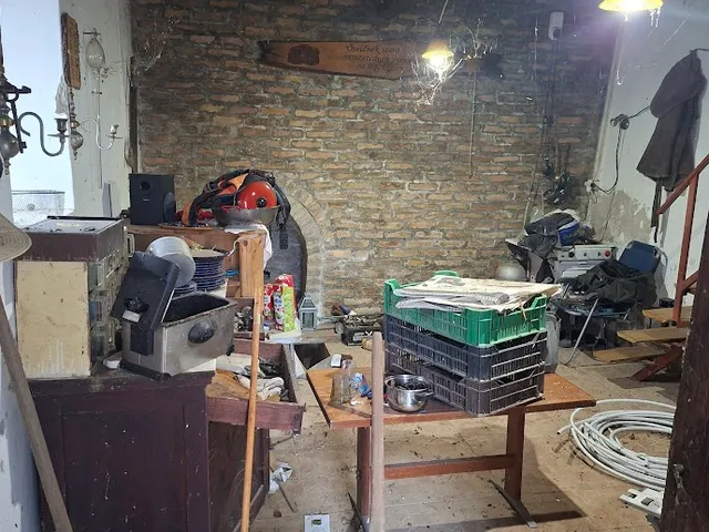 Eladó mezőgazdasági ingatlan Értény 80 nm