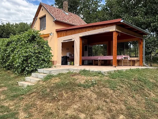 Eladó ház Kaposszekcső 40 nm