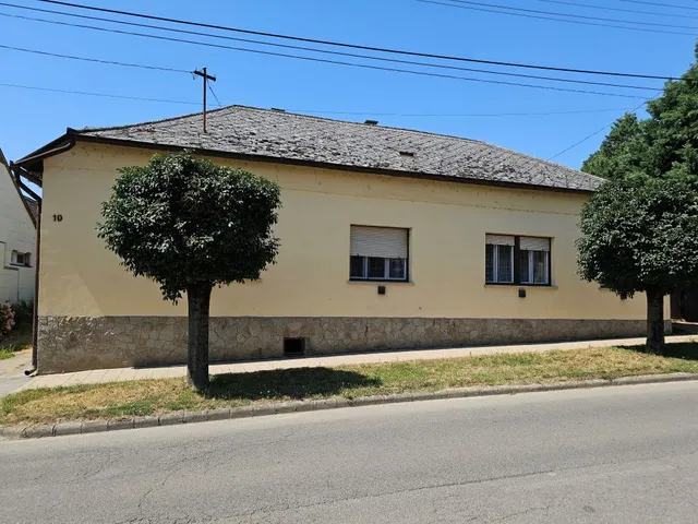Eladó ház Mágocs 120 nm