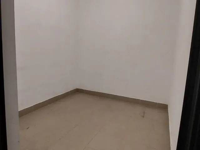 Eladó kereskedelmi és ipari ingatlan Budapest XIII. kerület, Vizafogó, Sólyatér utca 4 4 nm