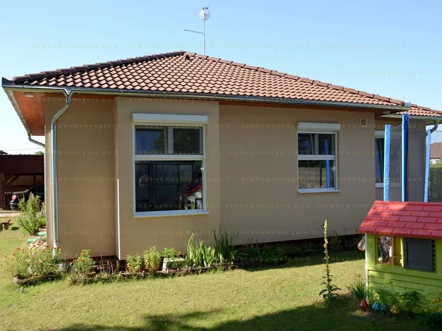 Eladó ház Jakabszállás 92 nm