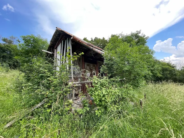 Eladó telek Szentendre 2930 nm