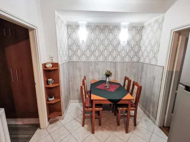 Eladó lakás Győr, Szabadhegy 72 nm