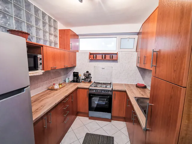 Eladó lakás Győr, Szabadhegy 72 nm