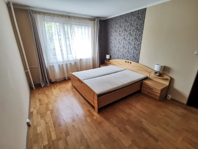 Eladó lakás Győr, Adyváros 54 nm
