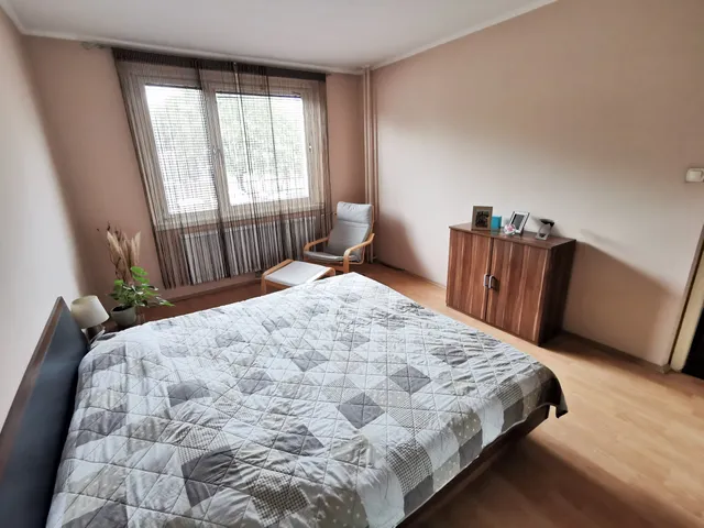 Eladó lakás Győr, Adyváros 81 nm