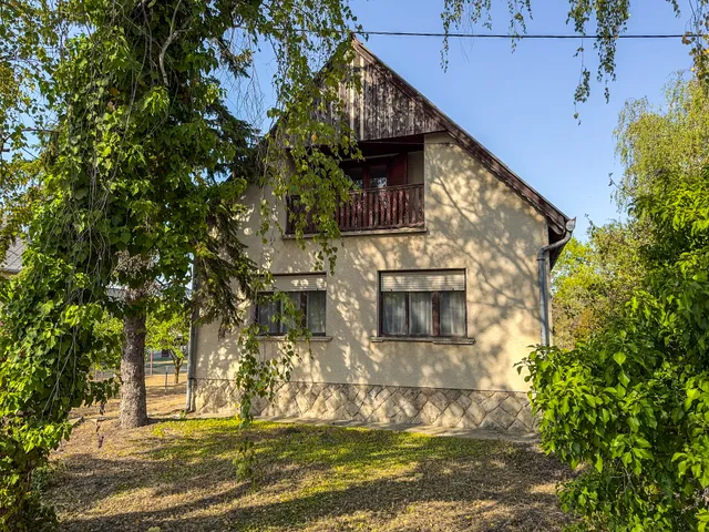 Eladó ház Mezőörs 134 nm